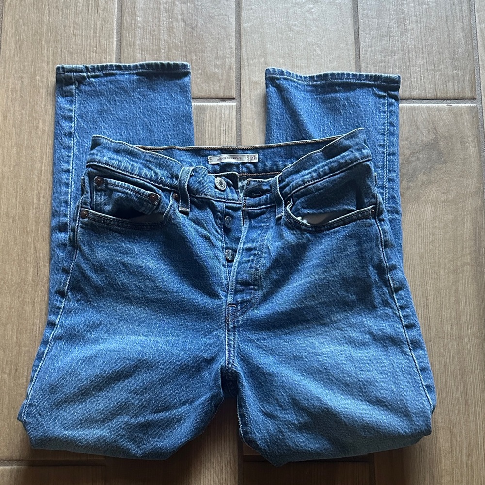 Levi’s Wedgie Straight Leg Jeans